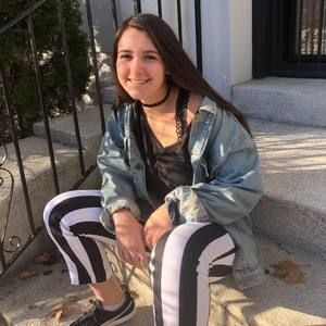 Meet your Posher, Elizabeth